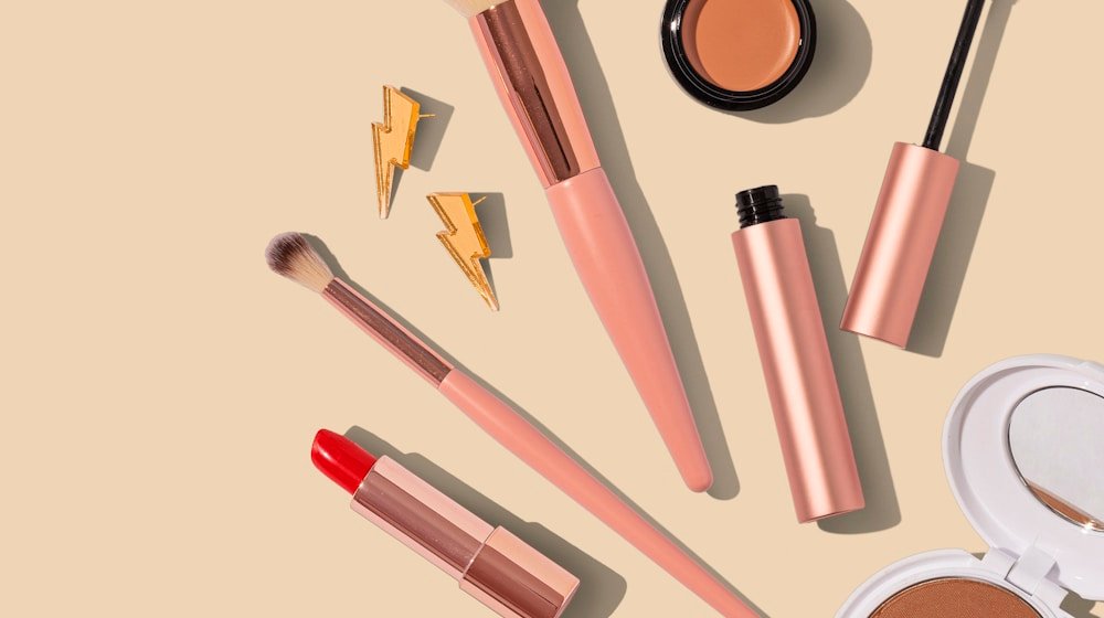 OEM vs. Stock Packaging: Which Is Right for Your Beauty Brand?